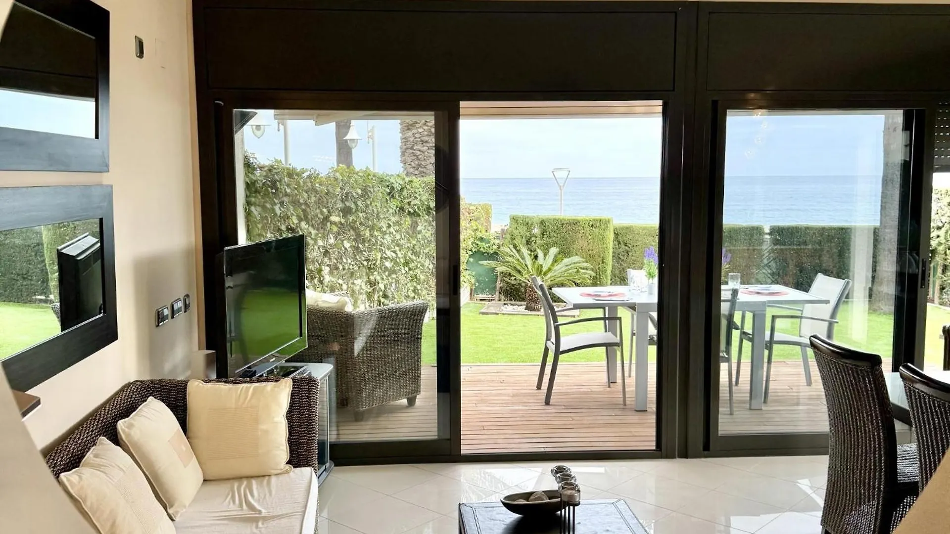 Apartbeach Y Villa Playa Cristal Privilege Miami Playa Spanien