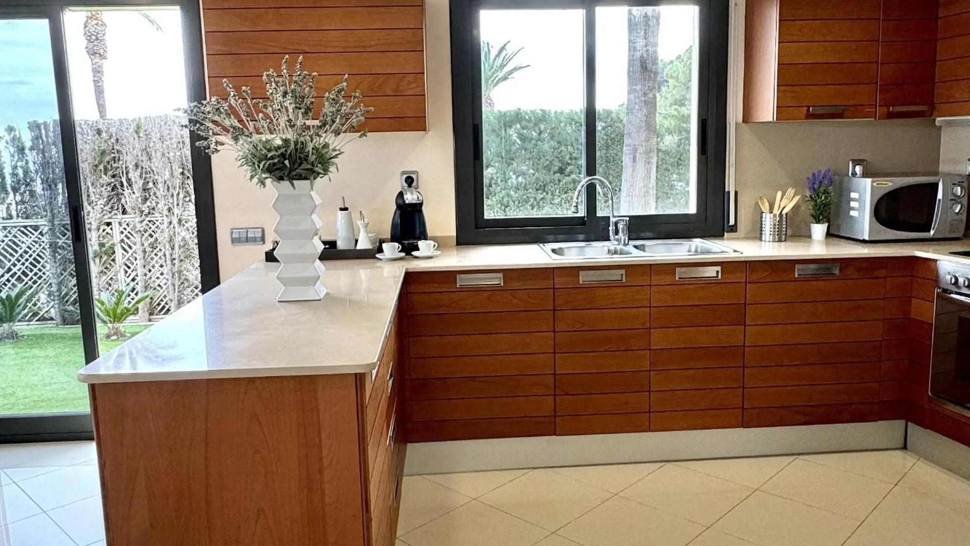 Apartbeach Y Villa Playa Cristal Privilege Miami Playa